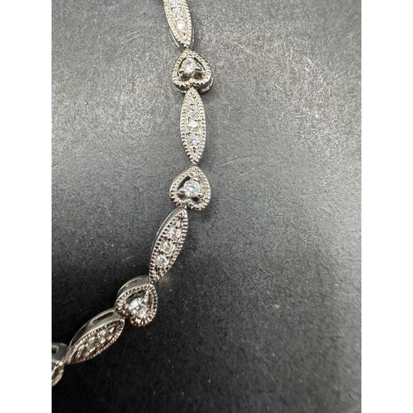 Vintage SLC Signed Silver Tone Diamond Heart Link Tennis Bracelet 7.25" - Picture 4 of 9